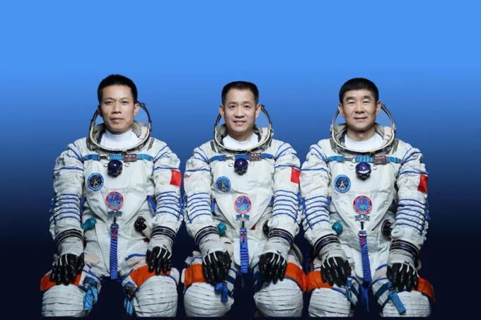 热点生活 第24页